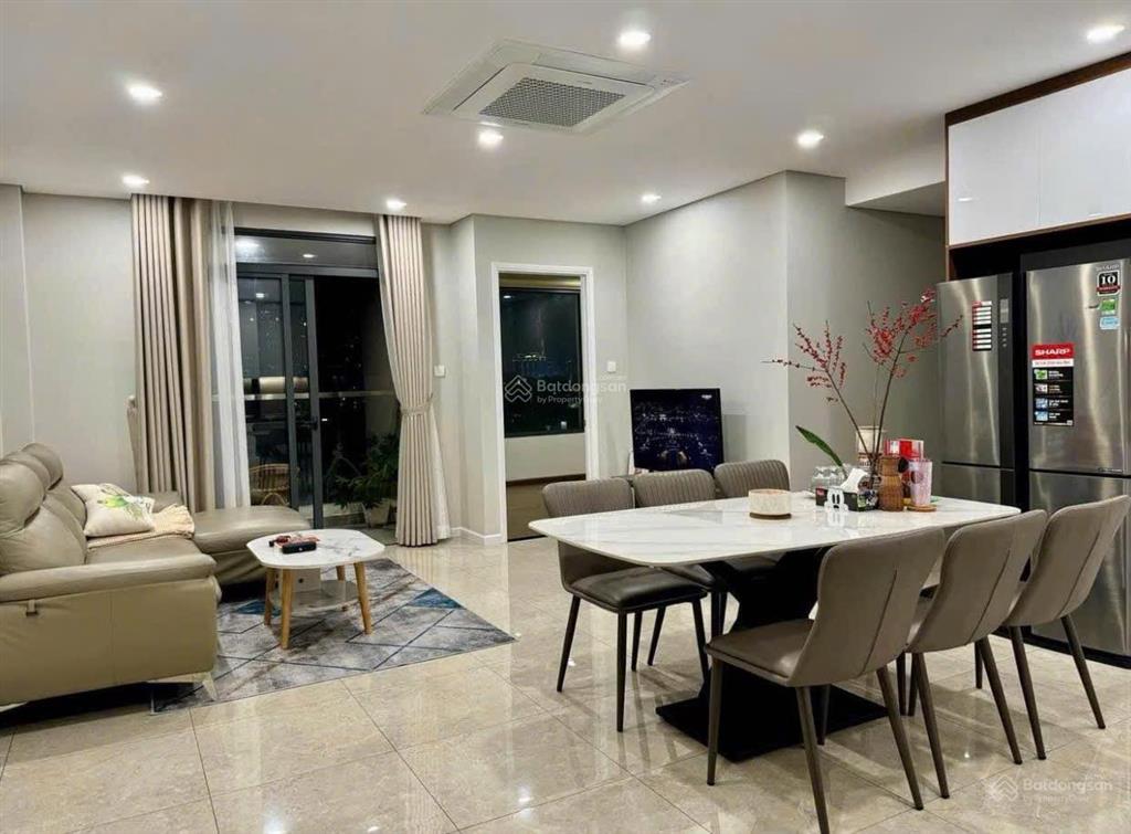Ngộp bank bán cc the park residences (nhà bè) giá 2tỷ400 full nội thất bao sang tên sổ hồng
