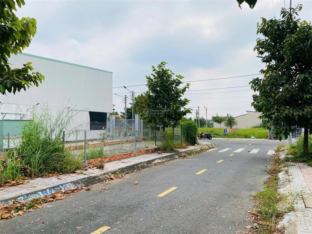 Đất chính chủ thuận đạo giá tốt hiếm có, chỉ 1 lô góc duy nhất