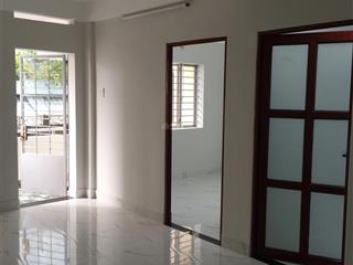 Chính chủ! cần sang nhượng lại căn 2pn tầng cao bàu cát ii  vào ở đón tết