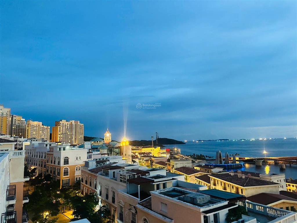 Bán shophouse the center, an thới, phú quốc, 20 tỷ, 120 m2, chính chủ view đẹp