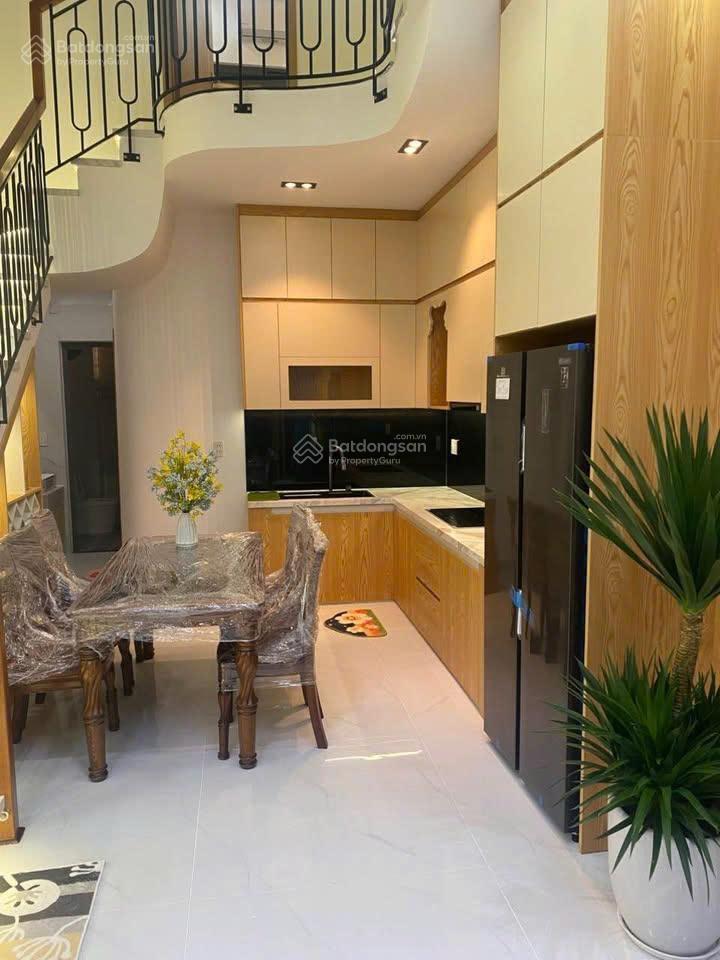 Tôi chính chủ cần bán nhà đẹp 3 tầng kiệt 408 tôn đức thắng, kiệt 4m , phường hòa minh, liên chiểu