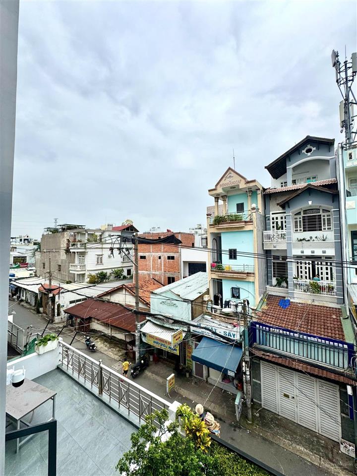 Bán nhà mặt tiền 3 tầng btct được xây dựng tâm huyết 4pn vị trí vừa ở vừa kinh doanh đa ngành