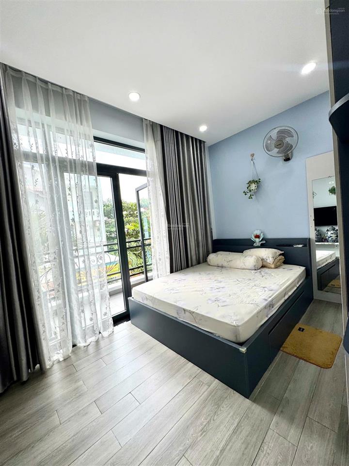 Bán nhà mặt tiền 3 tầng btct được xây dựng tâm huyết 4pn vị trí vừa ở vừa kinh doanh đa ngành