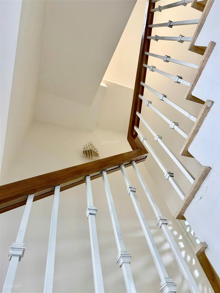 Bán nhà mặt tiền 3 tầng btct được xây dựng tâm huyết 4pn vị trí vừa ở vừa kinh doanh đa ngành