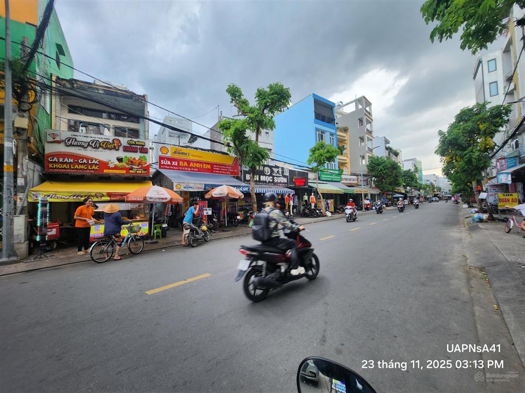 Bán cặp nhà mặt tiền phạm văn bạch, gò vấp  ngang khủng 9m  đang cho thuê 35tr/tháng  giá đầu tư