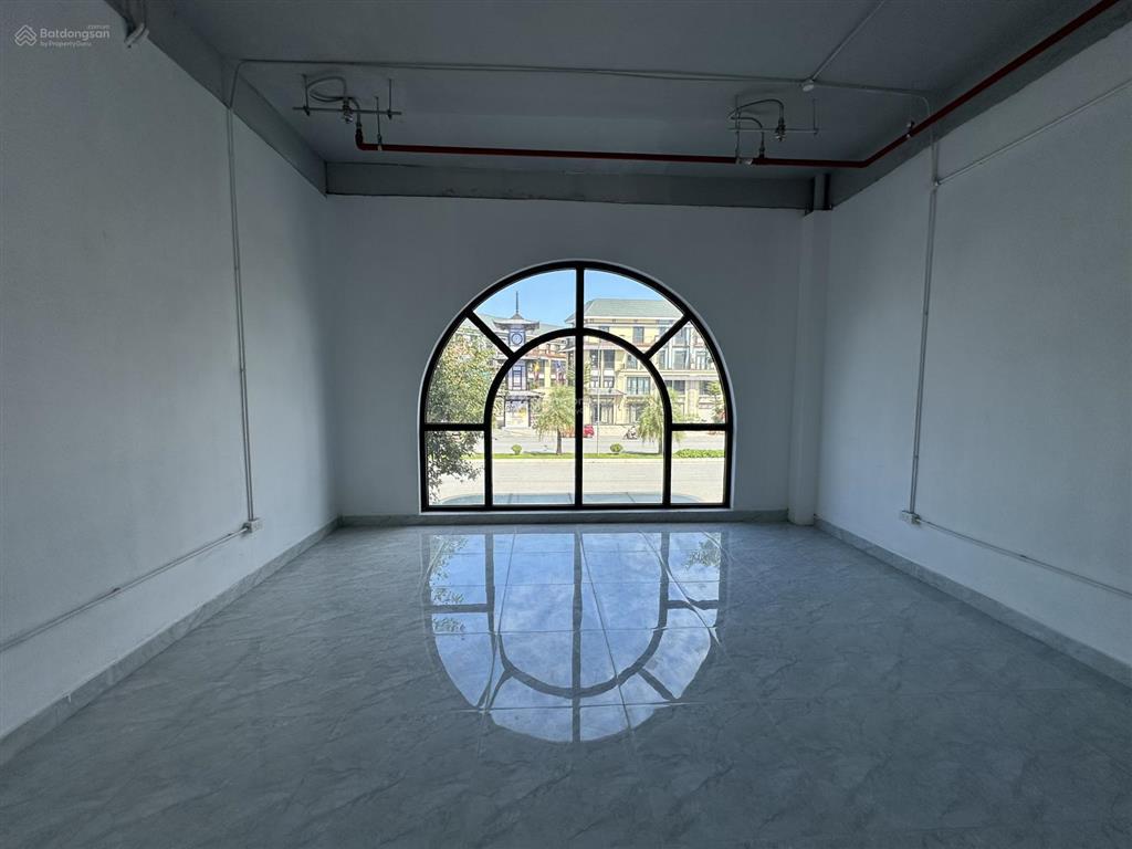 Miễn phí 1824 tháng tiền nhà chỉ còn 01 căn vị trí đẹp kinh doanh tốt  0978 161 ***