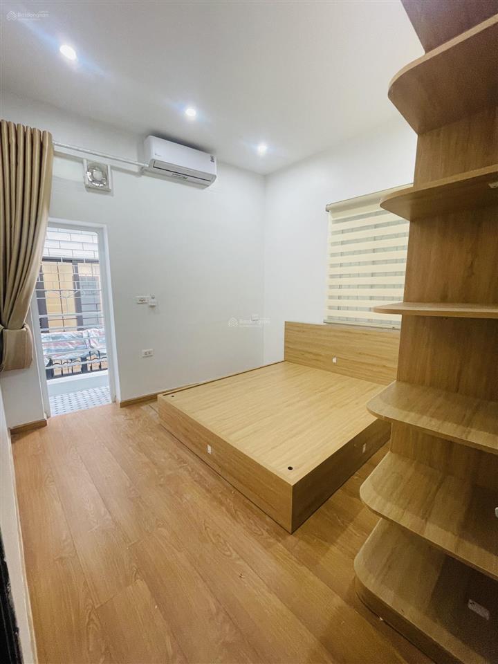 Bán nhà riêng phố hồng mai  lô góc  15m ra phố  ba gác đỗ cửa