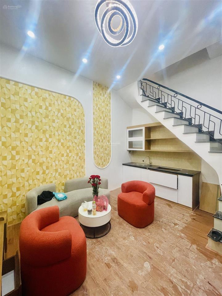 Bán nhà riêng phố hồng mai  lô góc  15m ra phố  ba gác đỗ cửa