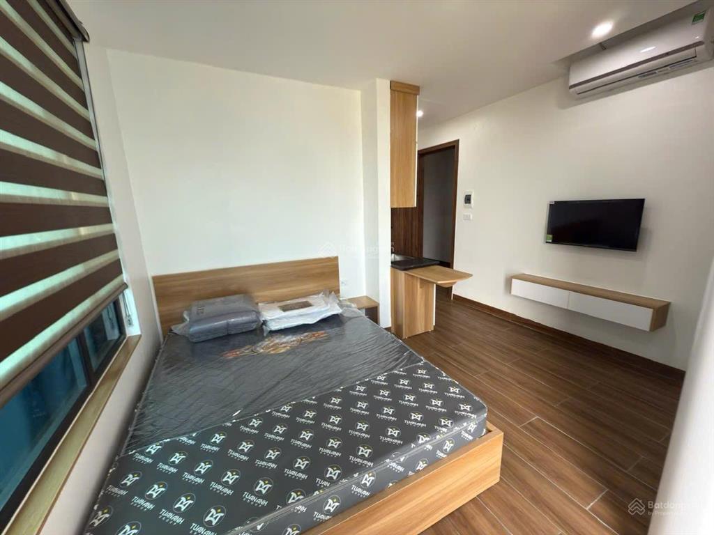 Mời thuê nhà 200m2/sàn. 30 phòng ngủ khép kín full nội thất, bếp nấu ăn trong phòng. kcn quang châu