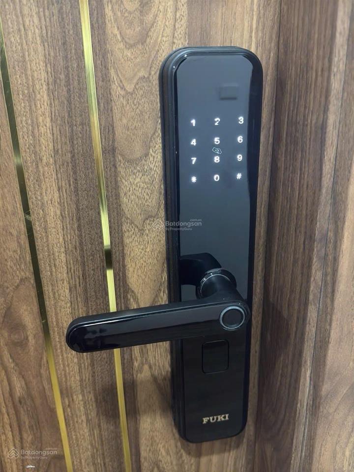 Mời thuê nhà 200m2/sàn. 30 phòng ngủ khép kín full nội thất, bếp nấu ăn trong phòng. kcn quang châu