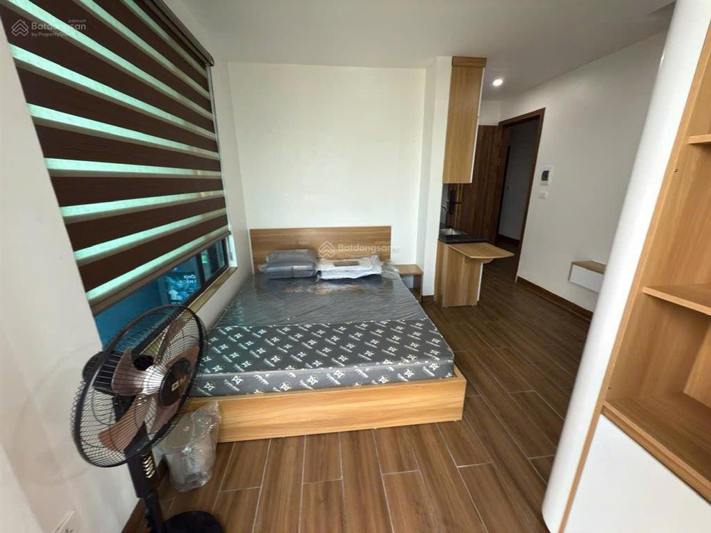 Mời thuê nhà 200m2/sàn. 30 phòng ngủ khép kín full nội thất, bếp nấu ăn trong phòng. kcn quang châu