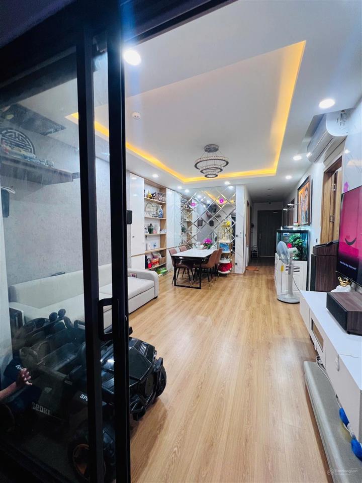 Chính chủ bán gấp căn 3n 85m2 ban công đông nam giá 6,7 tỷ le grand jardin sài đồng
