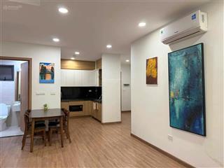 Chính chủ bán căn 97m2 tòa g3 ban công đông nam full đồ tầng trung cao thoáng mát chỉ hơn 7 tỷ