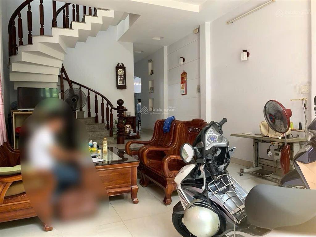 Bán biệt thự nguyễn đình chính 154m2 3 tầng  28 tỷ  sân vườn