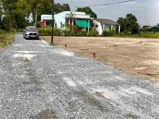 110m2 thổ cư, giá 900tr, đường oto vào tới đất, Tây Ninh ( xã Tân Trach, huyện Cần Đước,