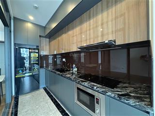 Bán gấp căn 3 phòng ngủ toà e4 the emerald (ct8) hướng mát, sẵn sổ sinh lời tốt