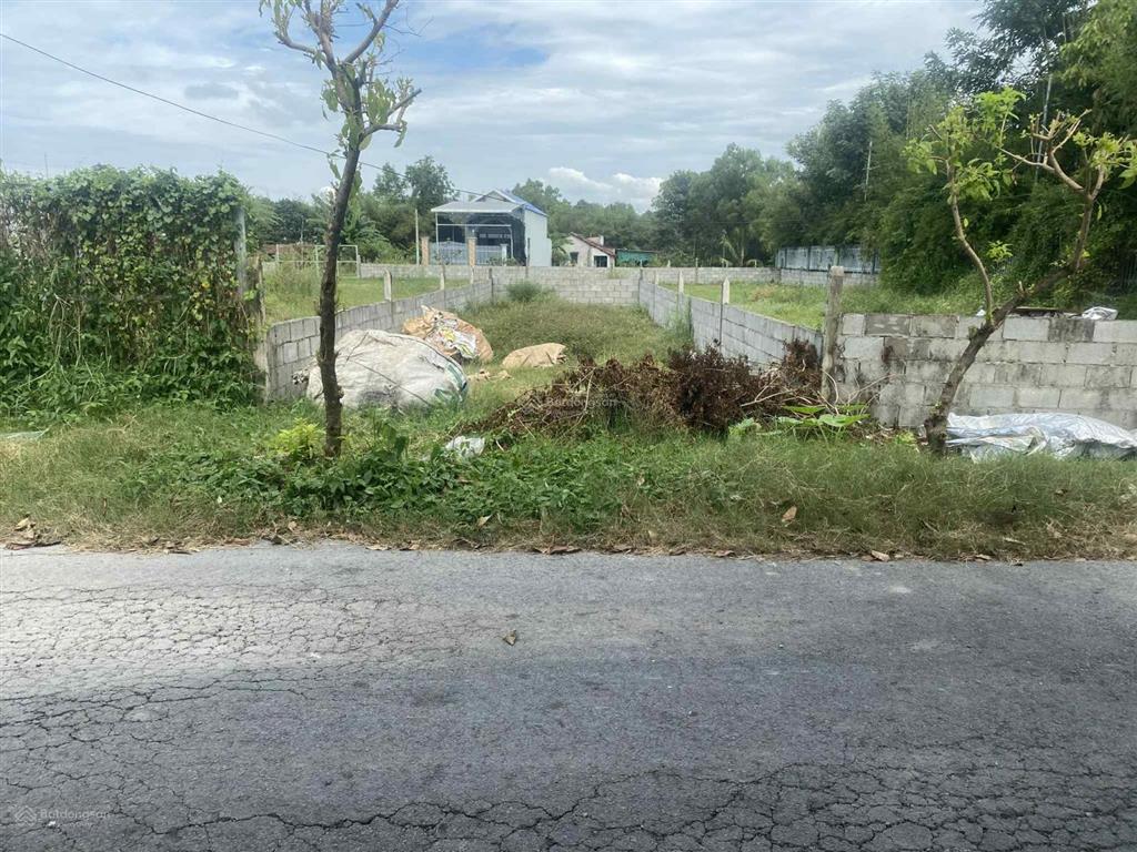 Bán gấp đất mặt tiền đường tl 7,diện tích 120 m2 , kdc hiện hữu  1,3 tỷ