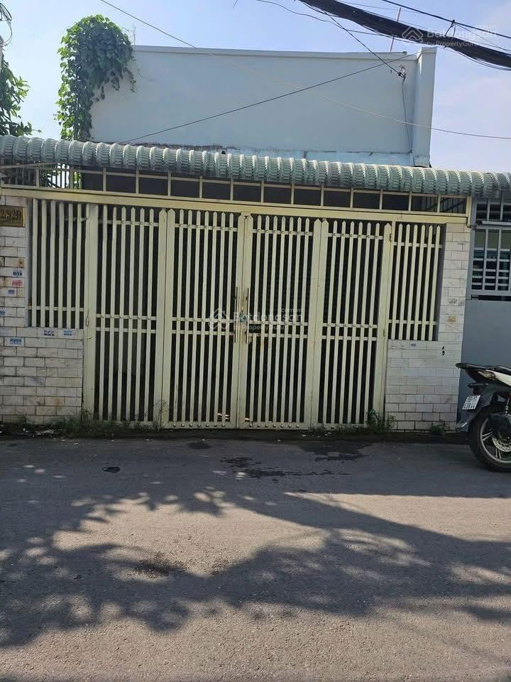 Bán nhà 130m2 giá 690tr ngay đặng văn trước, an tịnh, tây ninh