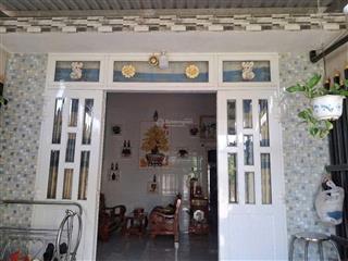 Bán nhà gần coopmart trảng bàng giá rẻ chỉ 700 tr. dt 166m2, sổ hồng riêng