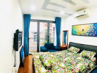 Nhà mới, 4 tầng, hẻm 4m, sát bên mặt tiền âu dương lân, ngang đẹp 5.7m