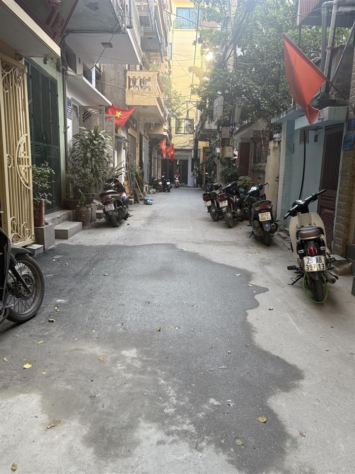 Chính chủ tôi bán nhà bà triệu hà đông 33m2*5t*ô tô tránh ba gác, thang máy, kinh doanh nhỉnh 12 tỷ