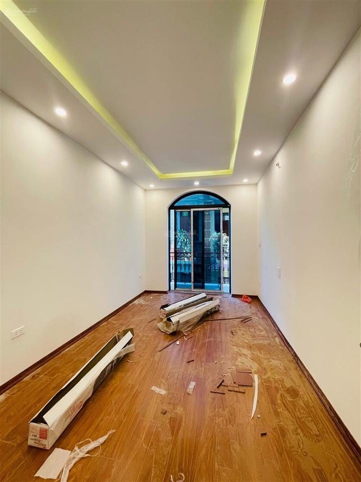 Chính chủ tôi bán nhà bà triệu hà đông 33m2*5t*ô tô tránh ba gác, thang máy, kinh doanh nhỉnh 12 tỷ