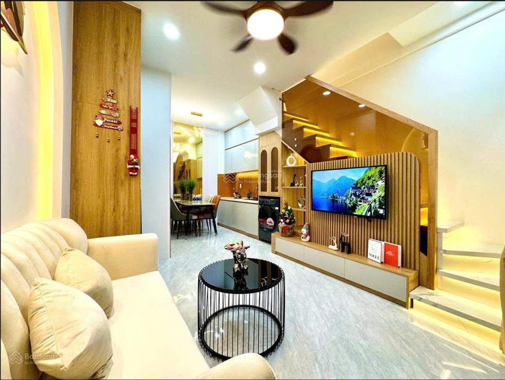 Bán nhà vũ tùng p2 bình thạnh căn góc 2 mặt tiền siêu hiếm chỉ 4.68 tỷ