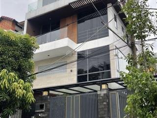 Q7biệt thự ngang 9mx17, 5m, btct trệt 2lầu 1sân thượng, thang máy sịn, gara ôtô, đường 16m+ vỉa hè