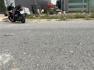 Chính chủ cần bán gấp lô đất dt 5x23m .đường số 5 kdc trần anh, đức hòa. long an