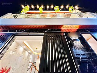 Bán nhà cực êm nơ trang long, p. 12, 1 trệt 2 lầu, tiện ích đầy đủ, sổ riêng