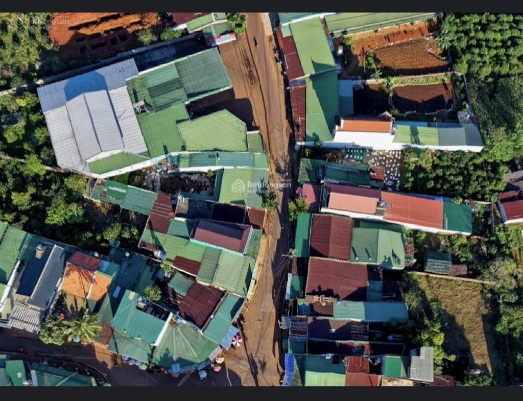 Bán đất vị trí cao bằng mặt tiền lý thái tổ. gần nhà hàng huyền trang