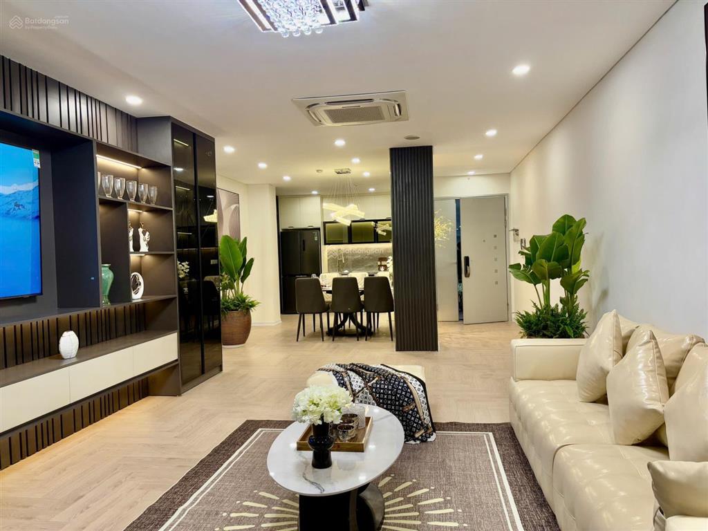 Chính chủ bán ch the zei lê đức thọ dt 107,7m2, căn góc 3pn full nt đẹp sđcc, giá 10 tỷ 0971 350 ***