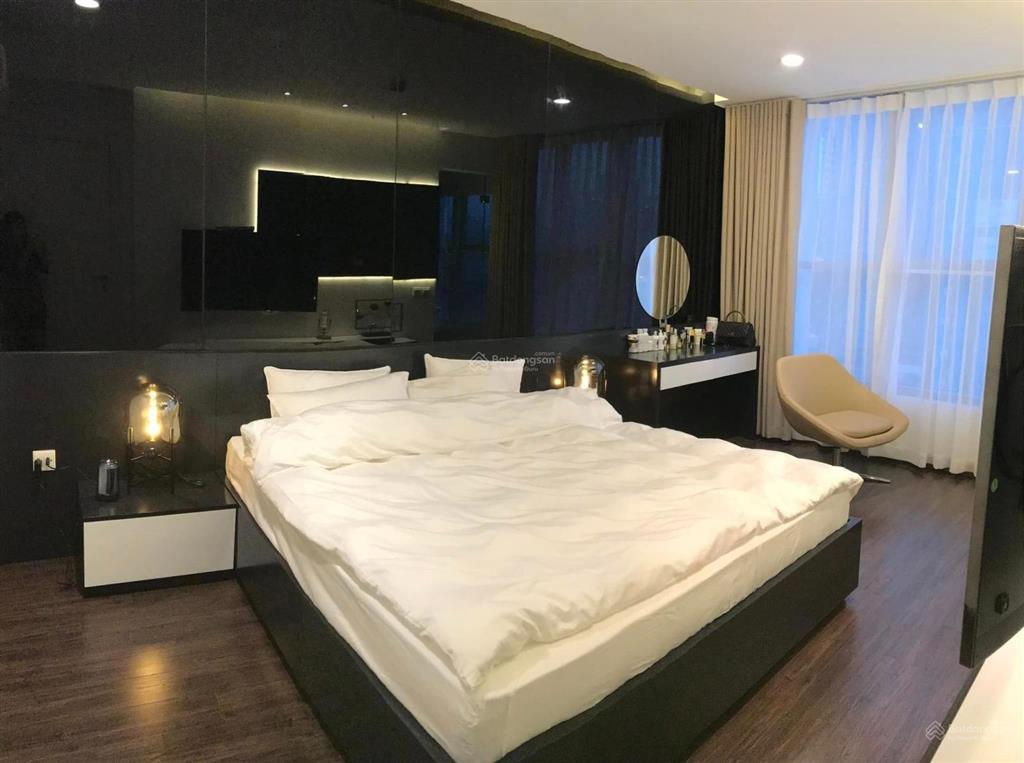 Chính chủ bán ch an bình city 89m2 3pn full nt đẹp view hồ giá 7,5tỷ sđcc có slot ô tô 0971 085 ***