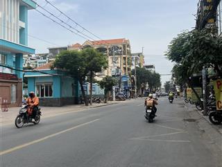 Hot siêu phẩm nhà 2 mặt tiền song hành, khu kinh doanh sầm uất, mới đẹp 3tầng btct chỉ 9,2tỷ