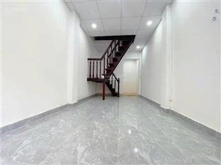 Bán nhà bến chương dương 27m2 3 tầng  6.1 tỷ  vị trí trung tâm quận 1