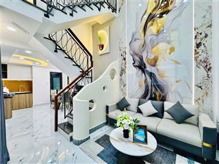 Nhà đẹp chỉ việc xách vali ở 3 tầng 3 phòng ngủ khu vip