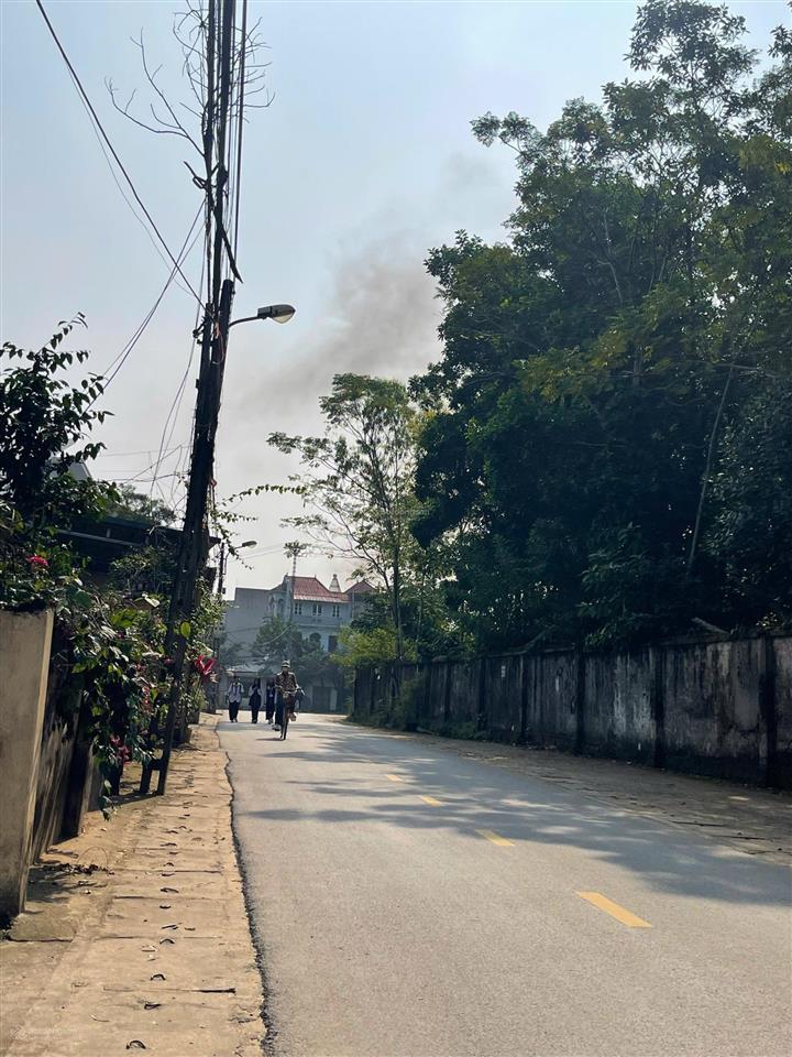 Bán nhanh đất đô thị hà nội xây nhà trọ cho thuê xuân khanh sơn tây sát đh lao động xh, việt hung