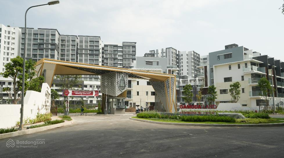 Cho thuê ô đậu xe hơi, tầng hầm b2 diamond brilliant. bao thuế phí