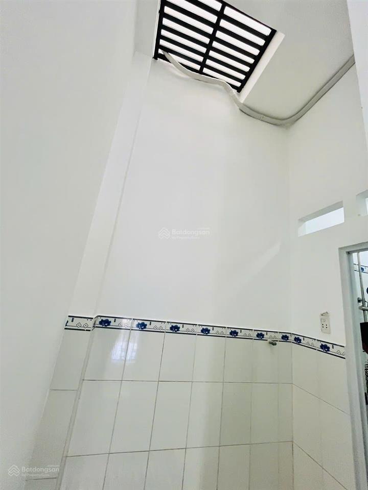 Nhà đẹp lung linh 3 tầng 4pn hẻm ô tô quay đầu, thạnh lộc 57, gần hà huy giáp giá chỉ 4.75tỷ