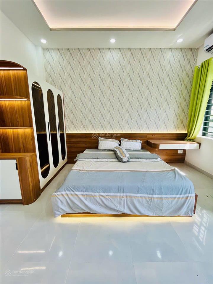 Nhà đẹp lung linh 3 tầng 4pn hẻm ô tô quay đầu, thạnh lộc 57, gần hà huy giáp giá chỉ 4.75tỷ