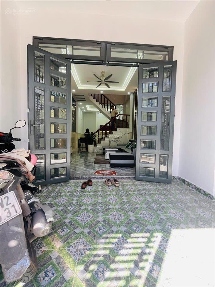 Nhà đẹp lung linh 3 tầng 4pn hẻm ô tô quay đầu, thạnh lộc 57, gần hà huy giáp giá chỉ 4.75tỷ