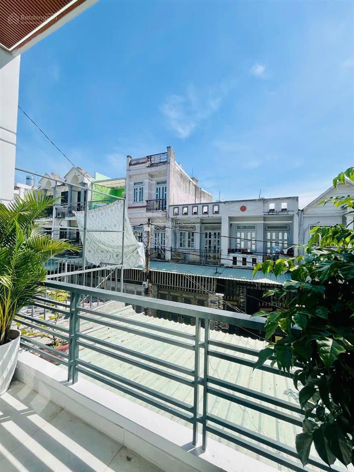 Nhà đẹp lung linh 3 tầng 4pn hẻm ô tô quay đầu, thạnh lộc 57, gần hà huy giáp giá chỉ 4.75tỷ