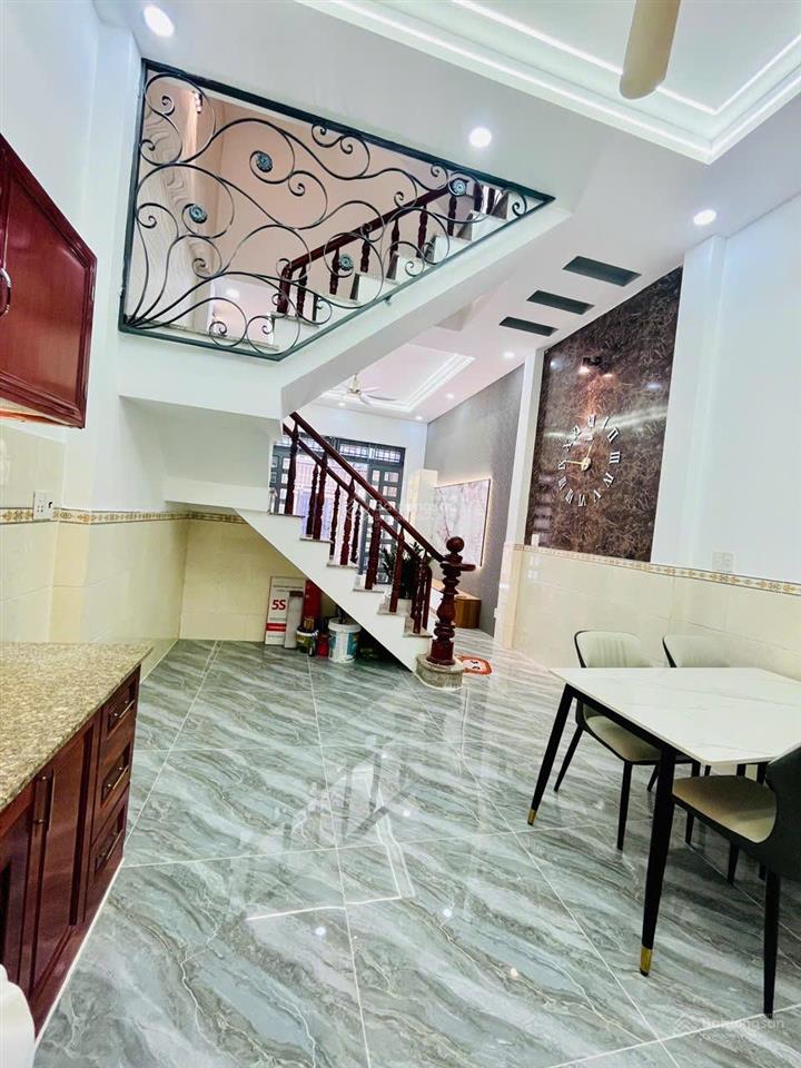 Nhà đẹp lung linh 3 tầng 4pn hẻm ô tô quay đầu, thạnh lộc 57, gần hà huy giáp giá chỉ 4.75tỷ