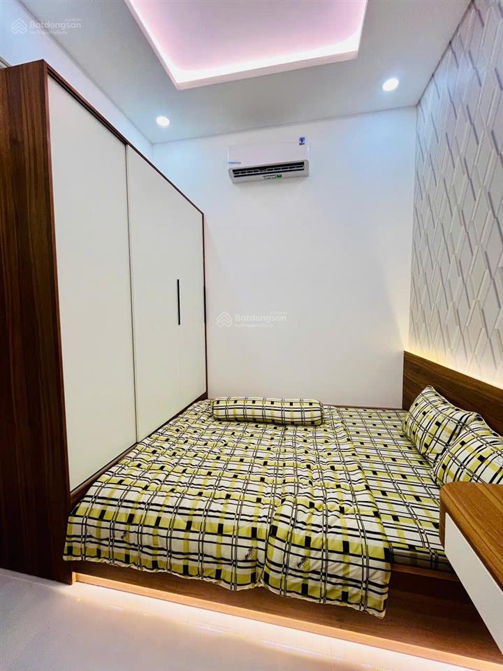 Nhà đẹp lung linh 3 tầng 4pn hẻm ô tô quay đầu, thạnh lộc 57, gần hà huy giáp giá chỉ 4.75tỷ