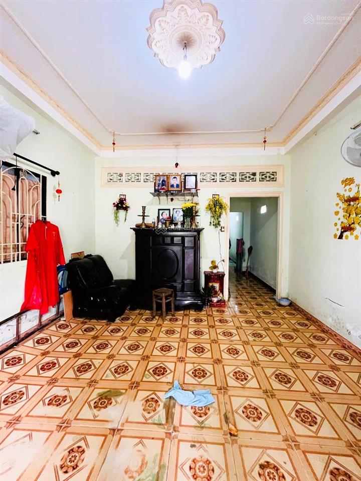 Nhà mặt tiền, 190m2 ngang 5m vuông vắn, 5pn, ô tô tránh, giá rẻ nhất p.tân phú, q9, chỉ 56tr/m2