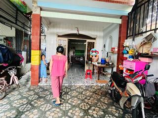 Nhà 2 tầng vuông vắn 83m2 thổ cư ngang rộng 5.2m, 4pn mặt tiền đường 179 gần hoàng hữu nam chỉ 5 tỷ