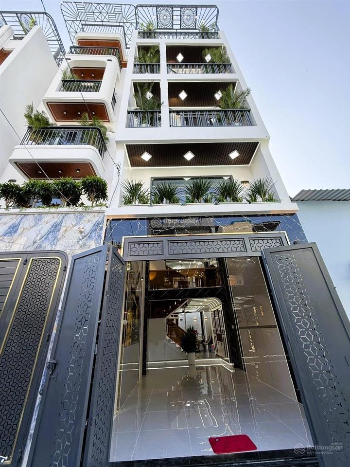 Nhà mới siêu đẹp, 5 tầng vuông vức, nội thất cao cấp, hẻm ô tô tránh, ngay chợ cầu đồng, chỉ 6.9tỷ