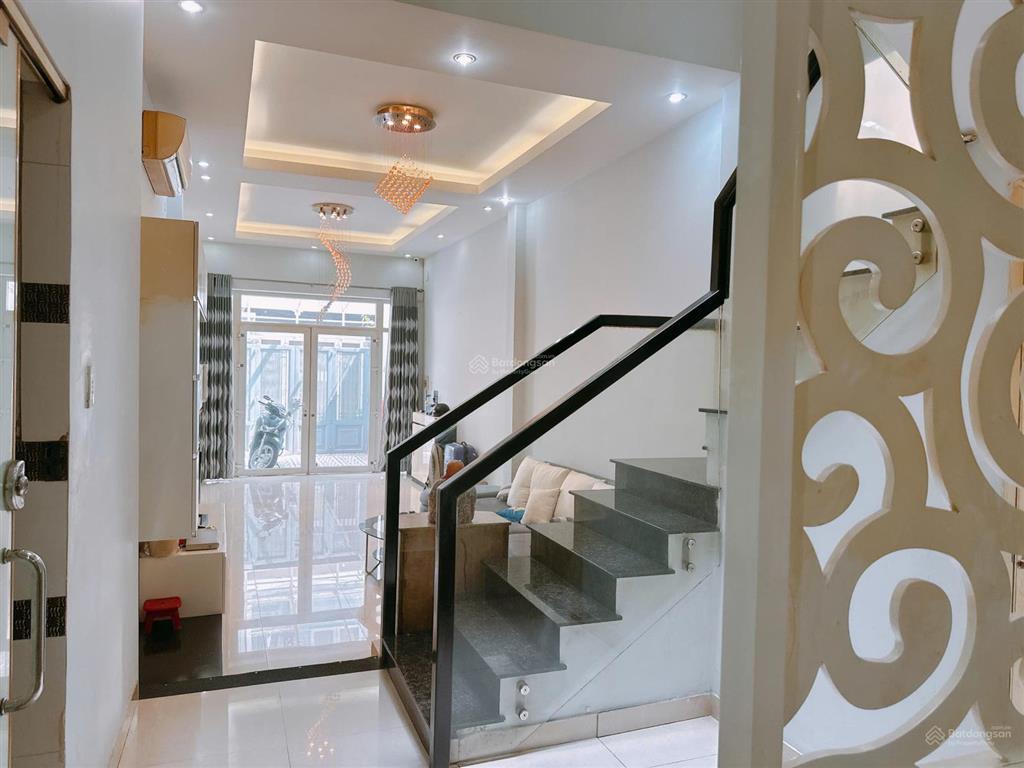 Cho thuê nhà nguyên căn hẻm ngô gia tự  p.4, q.10 | full nội thất