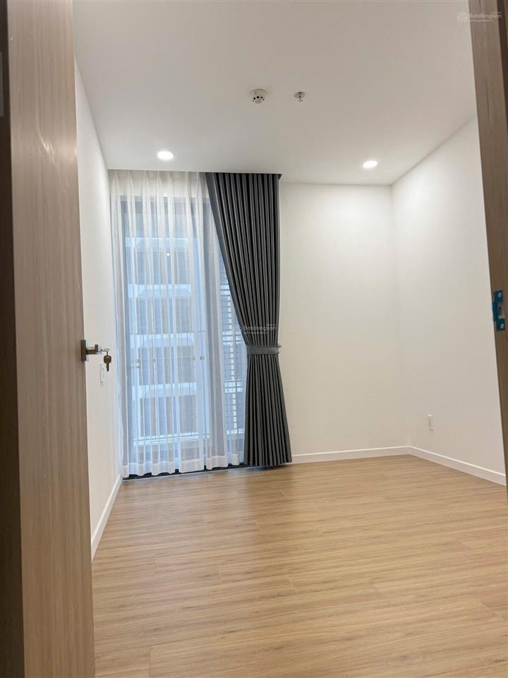 Căn hộ 1pn+1  63.4m²  ban công 4.8m  view thoáng  sổ hồng riêng