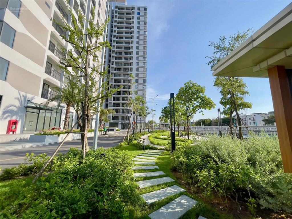 Căn hộ 1pn+1  63.4m²  ban công 4.8m  view thoáng  sổ hồng riêng